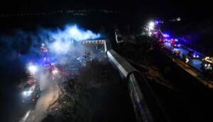Yunanistan'da tren kazası: 29 kişi hayatını kaybetti