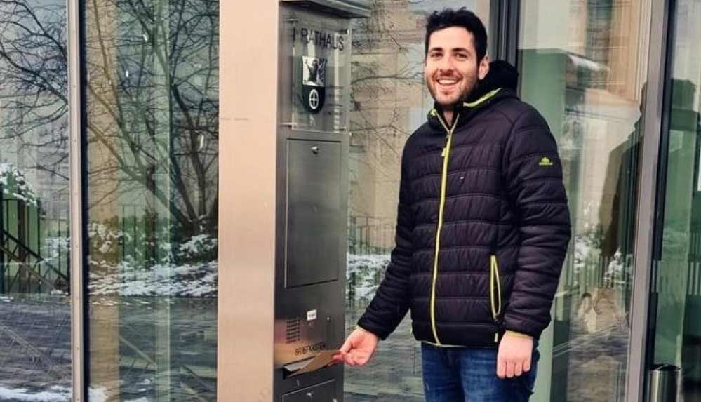 29 yaşındaki Suriyeli mülteci, Almanya'da belediye başkanı seçildi