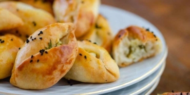 5-dakikada-hazırlayabileceğiniz-mayasız-poğaça-tarifi!