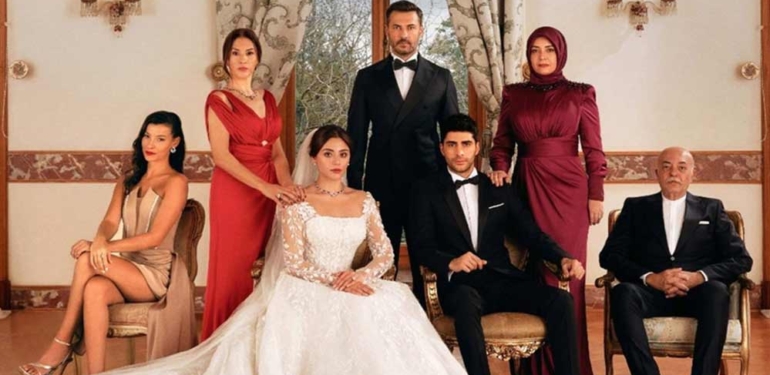 Kızılcık Şerbeti’nde senaryo değişecek mi? Yapımcı Faruk Turgut son noktayı koydu