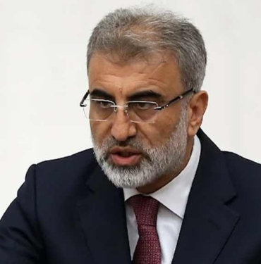 AKP’li eski bakan Taner Yıldız beyne pıhtı atma şüphesiyle hastaneye kaldırıldı 2 AKP’li-eski-bakan-Taner-Yıldız-beyne-pıhtı-atma-şüphesiyle-hastaneye-kaldırıldı