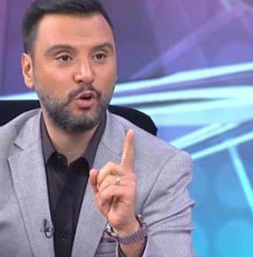 Alişan hakkında çıkan ‘Millet İttifakı’ yorumuna ateş püskürdü: Şerefsizsiniz, adisiniz, haysiyetsizsiniz 7 Alişan-hakkında-çıkan-‘Millet-İttifakı’-yorumuna-ateş-püskürdü--Şerefsizsiniz,-adisiniz,-haysiyetsizsiniz