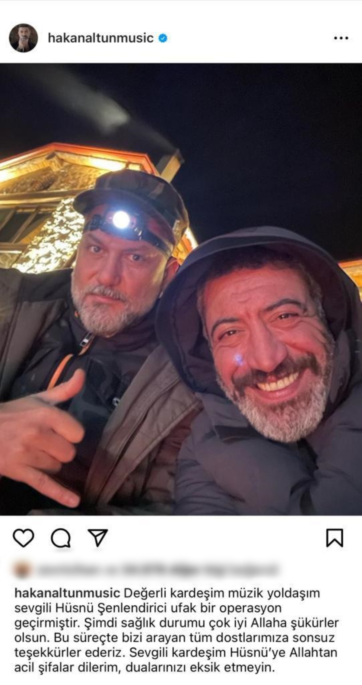 Bağırsağından 11 santim alınmıştı: Kansere yakalanan Hüsnü Şenlendirici’nin hastanedeki görüntüsü ortaya çıktı 4 Bağırsağından 11 santim alınmıştı: Kansere yakalanan Hüsnü Şenlendirici’nin hastanedeki görüntüsü ortaya çıktı