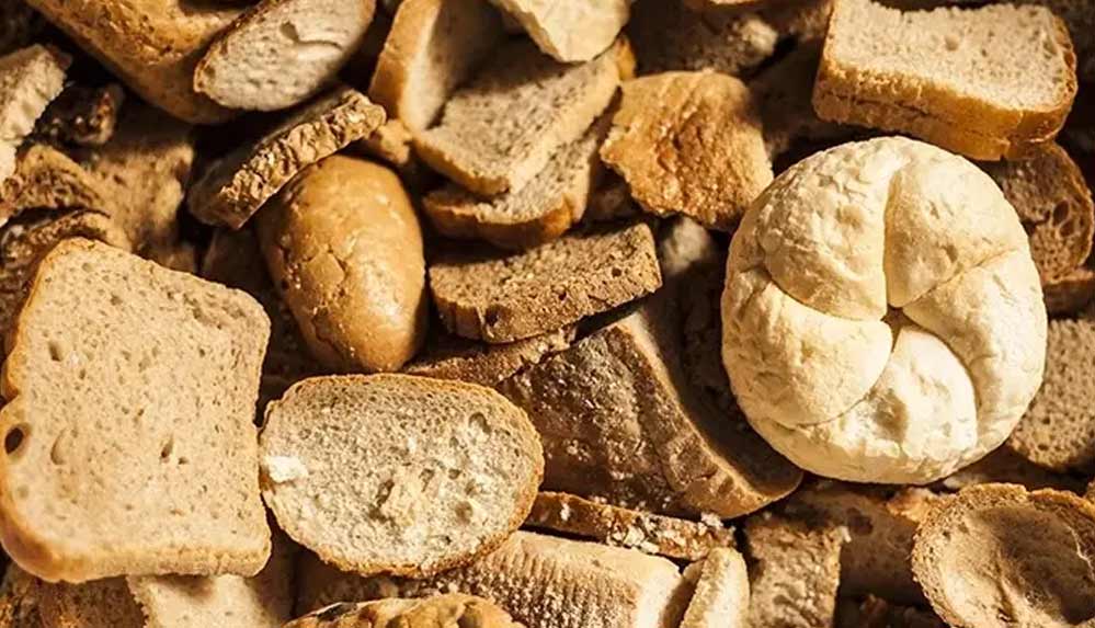 Bayat-ekmekleri-sakın-çöpe-atmayın!-İşte-bayat-ekmek-ile-yapabileceğiniz-5-nefis-yemek-tarifi…