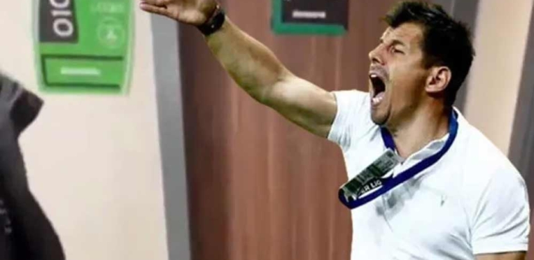 "Benim anneme ve eşime hakaret ettiler" demişti: Sinirden gözü dönen Emre Belözoğlu ettiği küfürlerle koridoru inletti! 6 'Benim-anneme-ve-eşime-hakaret-ettiler'-demişti--Sinirden-gözü-dönen-Emre-Belözoğlu-ettiği-küfürlerle-koridoru-inletti!