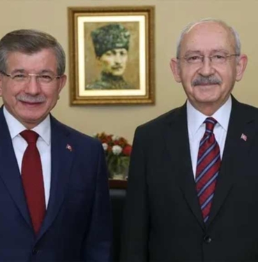 Davutoğlu’ndan Kılıçdaroğlu’nun adaylık kampanyasına 50 bin lira destek 5 Davutoğlu’ndan-Kılıçdaroğlu’nun-adaylık-kampanyasına-50-bin-lira-destek-