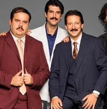 Deprem felaketi nedeniyle kaldırılmıştı: Prestij Meselesi filmi yeniden vizyona giriyor 2 Deprem-felaketi-nedeniyle-kaldırılmıştı--Prestij-Meselesi-filmi-yeniden-vizyona-giriyor