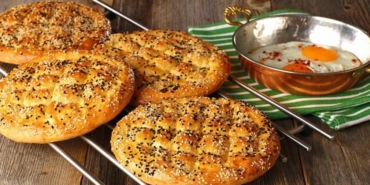 Evde-Ramazan-pidesi-yapmak-mümkün!-İşte-en-pratik-Ramazan-pidesi-tarifi