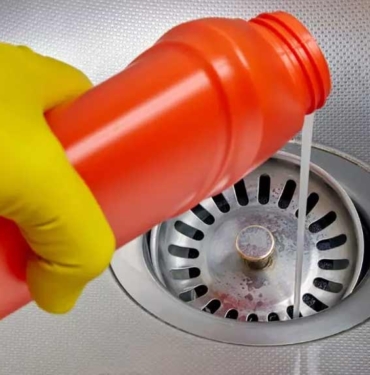 Evde deterjan yapmak mümkün! İşte bir kalıp sabundan 5 litre deterjan yapımı 4 Evde-deterjan-yapmak-mümkün!-İşte-bir-kalıp-sabundan-5-litre-deterjan-yapımı