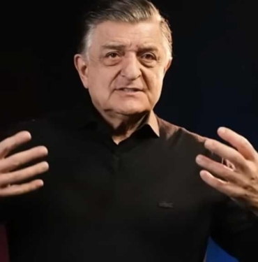 Futbolcular istedikleri zaman cinsel ilişkiye girebilir mi? Yılmaz Vural cevapladı 9 Futbolcular-istedikleri-zaman-cinsel-ilişkiye-girebilir-mi--Yılmaz-Vural-cevapladı