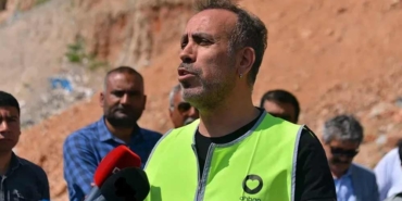 Haluk-Levent-saat-vererek-duyurdu--Ahbap-Derneği'nin-deprem-bölgesi-için-yapacağı-önemli-bir-projeyi-açıklayacağım