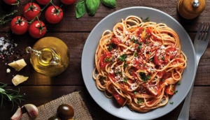İtalyan şefler de böyle yapıyor: Makarnaya lezzet katan 7 farklı sos tarifini mutlaka deneyin!