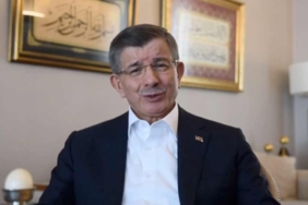 Kılıçdaroğlu'nun-'Alevi'-videosunun-ardından-Davutoğlu'ndan-'Sünni'-videosu-