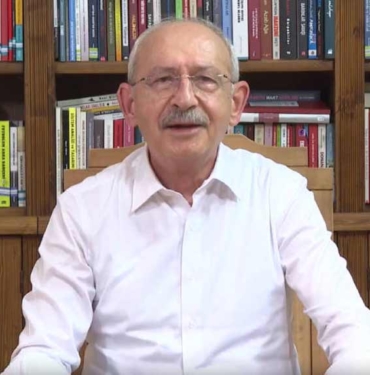 "Kirli İşler" notuyla yeni video paylaşan Kılıçdaroğlu meydan okudu: Siz kimsiniz arkadaş? 3 'Kirli-İşler'-notuyla-yeni-video-paylaşan-Kılıçdaroğlu-meydan-okudu--Siz-kimsiniz-arkadaş-