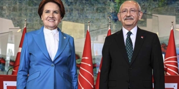Meral-Akşener'den-Kılıçdaroğlu'nun-Seçim-Kampanyasına-Bağış-