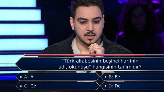 Milyoner’de üniversite öğrencisi alfabe sorusunda seyirci joker hakkını kullandı