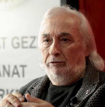Müjdat Gezen ilk kez duyurdu: 80 yaşında baba oluyorum 3 Müjdat-Gezen-ilk-kez-duyurdu--80-yaşında-baba-oluyorum-
