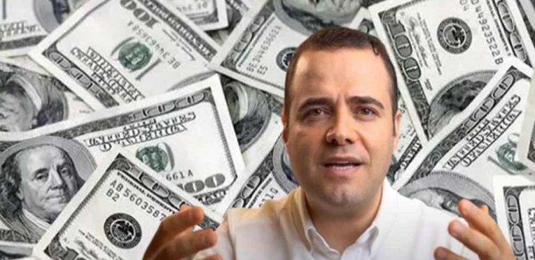 Özgür Demirtaş Kapalıçarşı’daki gerçek dolar kurunu paylaştı: Geçmiş olsun! 6 Özgür-Demirtaş-Kapalıçarşı’daki-gerçek-dolar-kurunu-paylaştı--Geçmiş-olsun!