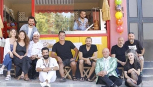 Senaristi-“Ben-bu-oyunu-bozamadım”-diyerek-duyurdu--Leyla-ile-Mecnun-dizisinden-sevenlerine-kötü-haber!