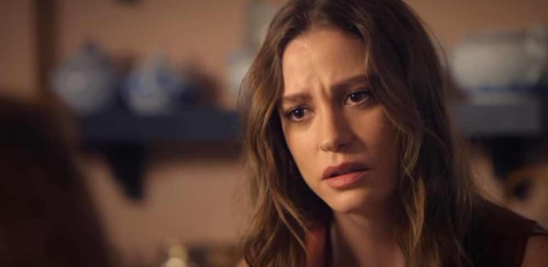 Serenay Sarıkaya’nın acı günü! Sosyal medyadan duyurdu… 1 Serenay-Sarıkaya’nın-acı-günü!-Sosyal-medyadan-duyurdu…