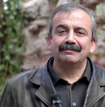 Sırrı Süreyya Önder, milletvekili adayı oldu 2 Sırrı-Süreyya-Önder,-milletvekili-adayı-oldu