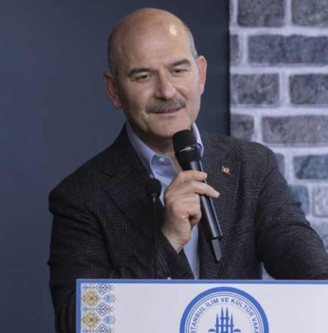 Süleyman Soylu, 15 Temmuz'la karşılaştırdığı 14 Mayıs seçimleri için "siyasi darbe girişimi" dedi 9 Süleyman-Soylu,-15-Temmuz'la-karşılaştırdığı-14-Mayıs-seçimleri-için-'siyasi-darbe-girişimi'-dedi-