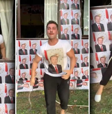 TikTok fenomeni Kaan Özdil, son videosuyla dalga konusu oldu: Bu dünyaya bir peygamber gelse onun adı Recep Tayyip Erdoğan olurdu, onun sarayında köpek olurum 9 TikTok-fenomeni-Kaan-Özdil,-son-videosuyla-dalga-konusu-oldu--Bu-dünyaya-bir-peygamber-gelse-onun-adı-Recep-Tayyip-Erdoğan-olurdu,-onun-sarayında-köpek-olurum