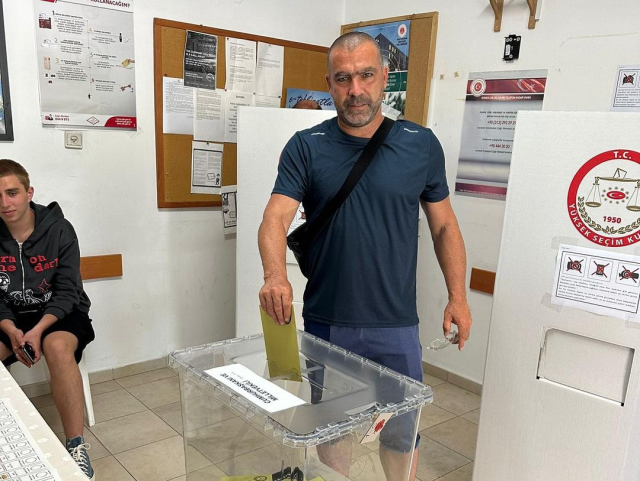 2017’de Türk vatandaşlığına geçmişti: Sivassporlu eski futbolcu Balili, cumhurbaşkanlığı seçimi için oy verdi