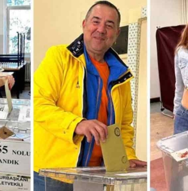 Ata Demirer, İbrahim Büyükak, İrem Derici, Seren Serengil… Oy kullanan ünlü isimler sandık başından paylaştı: Her şey çok güzel olacak 7 Ata-Demirer,-İbrahim-Büyükak,-İrem-Derici,-Seren-Serengil…-Oy-kullanan-ünlü-isimler-sandık-başından-paylaştı--Her-şey-çok-güzel-olacak