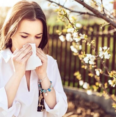 Bahar alerjisi ile başa çıkmanın yolları- Evde ve dışarıda bunları mutlaka uygulayın 3