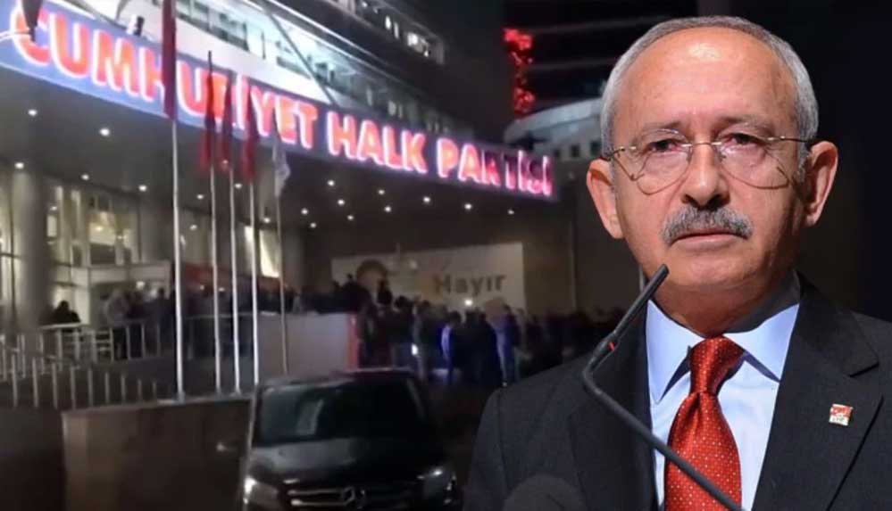 CHP Genel Merkezi'nin önünde "Kemal istifa" sloganları atıldı