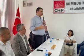 Gültekin Uysal, CHP İlçe Teşkilatı'nda Kılıçdaroğlu'na oy istedi 8 Gültekin-Uysal,-CHP-İlçe-Teşkilatı'nda-Kılıçdaroğlu'na-oy-istedi