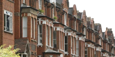 İngiltere'de-ev-sahiplerinden-zor-durumdaki-kadınlara-'kira-karşılığı-seks'-teklifi-