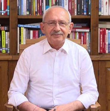 Kılıçdaroğlu'ndan memurlara zam vaadi: En düşük memur maaşını asgari ücretin 2 buçuk katına çıkaracağım 9 Kılıçdaroğlu'ndan-memurlara-zam-vaadi--En-düşük-memur-maaşını-asgari-ücretin-2-buçuk-katına-çıkaracağım