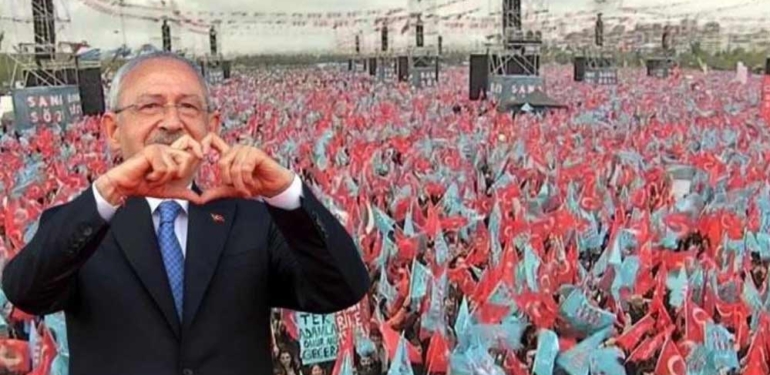 Cumhurbaşkanı adayı Kemal Kılıçdaroğlu İstanbul'da: Miting alanı doldu taştı 1 Kılıçdaroğlu’nun-İstanbul-mitinginde-alan-tıka-basa-dolu!
