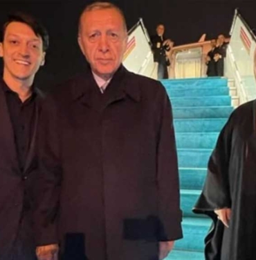 Mesut Özil’den Erdoğan paylaşımı: Hamdolsun 4 Mesut-Özil’den-Erdoğan-paylaşımı--Hamdolsun