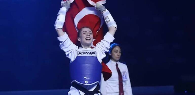 Milli sporcu Merve Dinçel dünya şampiyonu oldu 6 Milli-sporcu-Merve-Dinçel-dünya-şampiyonu-oldu