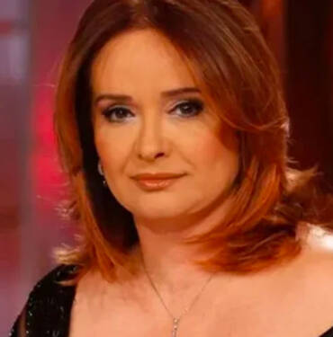 Müjde-Ar’dan-açıklama--“Hukuksuzca-adımı-kullanan-kişilere-karşı...'