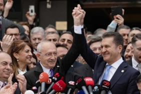Mustafa-Sarıgül’den-Kılıçdaroğlu’na-destek--Siz-kaybetmediniz-biz-kazandıramadık;-Yazıklar-olsun-bize!