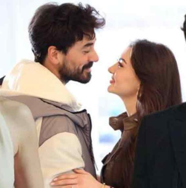 Reytinglere yenik düştü: Burcu Özberk ve Gökhan Alkan’ın başrol oynadığı Kraliçe dizisi final yapıyor 2 Reytinglere-yenik-düştü--Burcu-Özberk-ve-Gökhan-Alkan’ın-başrol-oynadığı-Kraliçe-dizisi-final-yapıyor