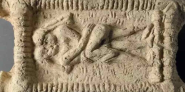 Tarihteki-ilk-öpüşme-4-bin-500-yıl-önce-Mezopotamya'da-kayda-geçti