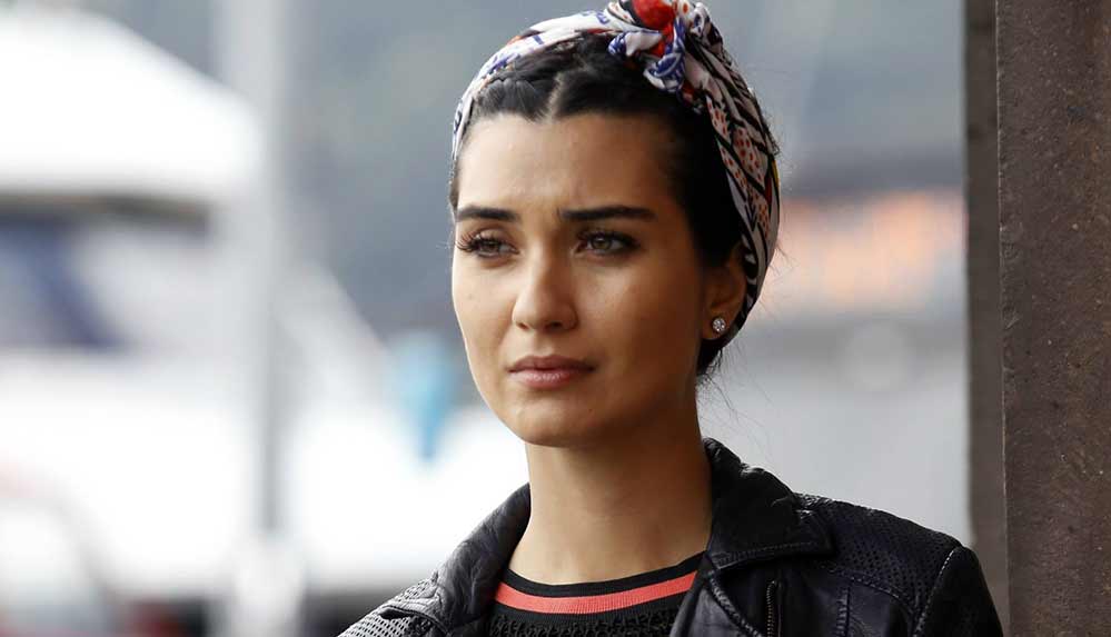 Tuba Büyüküstün 17 yıllık dostunu kaybetti: Bugün veda ettik, bir elma ağacının altında…