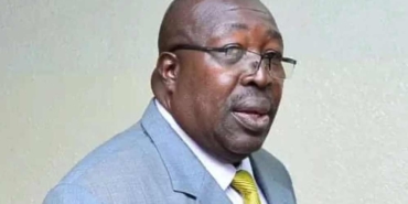 Uganda'da-bir-asker,-koruduğu-bakanı-vurarak-öldürdü