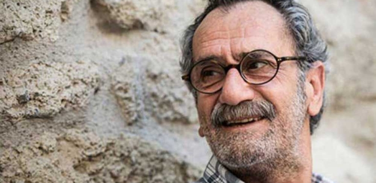 Usta oyuncu Menderes Samancılar’dan ‘oy verin’ çağrısı: “Aydınlık yarınlara ulaşmak için…” 1 Usta-oyuncu-Menderes-Samancılar’dan-‘oy-verin’-çağrısı--“Aydınlık-yarınlara-ulaşmak-için…”