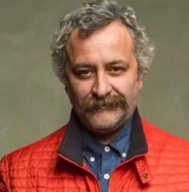 Yönetmen Onur Ünlü’den seçime 1 gün kala ‘Oy vermeyin’ çağrısı: Bu seçimi değil Kılıçdaroğlu, Allah’ın oğlu kazansa bir işe yaramaz 5 Yönetmen-Onur-Ünlü’den-‘Oy-vermeyin’-çağrısı--Bu-seçimi-değil-Kılıçdaroğlu,-Allah’ın-oğlu-kazansa-bir-işe-yaramaz