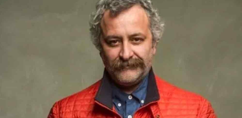 Yönetmen Onur Ünlü’den seçime 1 gün kala ‘Oy vermeyin’ çağrısı: Bu seçimi değil Kılıçdaroğlu, Allah’ın oğlu kazansa bir işe yaramaz