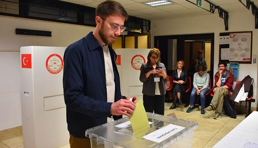 Yurt dışı temsilciliklerde oy verme işlemleri bugün sona eriyor