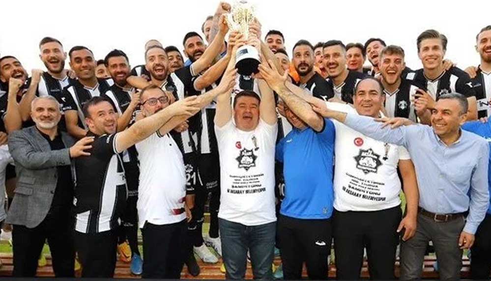Aksaray Belediyespor'un şampiyonluk kupası çalındı: Gören duyan varsa haber versin