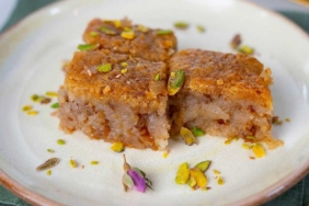 Baklava-açamıyorsanız-bu-tarifi-mutlaka-deneyin!-Yalancı-baklava-tarifi--10-dakikada-hazır!