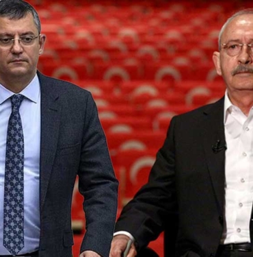 CHP’de-Özgür-Özel-de-‘değişim’-dedi!-“Hiçbir-şey-olmamış-gibi-davranırsak-seçmen-hepimizi-siler-atar”